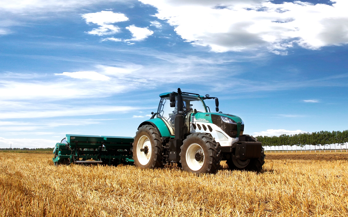 潍柴百乐博拖沓机黑龙江作业